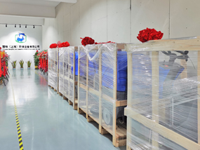 <b>徐州某設(shè)備公司采購YH-860/24V駕駛式洗地機(jī)四臺</b>